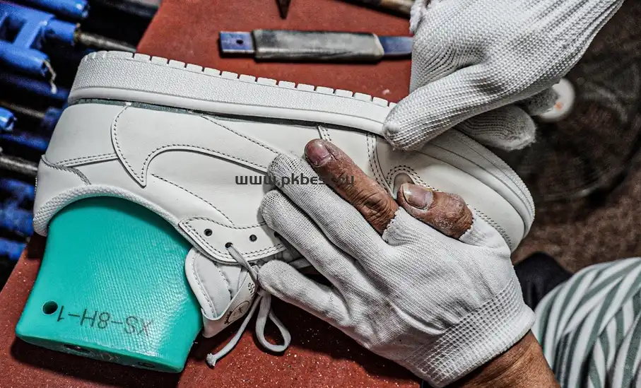 PK5.0 Travis Scott x Air Jordan 1 ‘Low White Party’ RETAIL MATERIALS READY TO SHIP