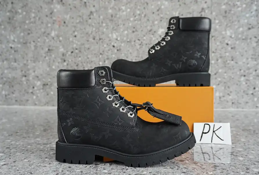 PK GOD Timberland x LOUIS VUITTON Cow leather black RETAIL MATERIALS READY TO SHIP