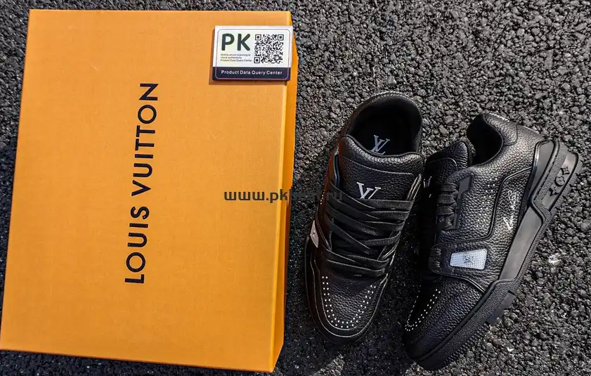 PK GOD LOUIS VUITTON Trainer black RETAIL MATERIALS READY TO SHIP