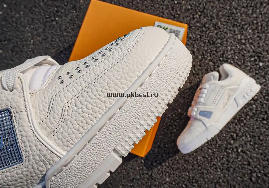 PK GOD LOUIS VUITTON Trainer white RETAIL MATERIALS READY TO SHIP