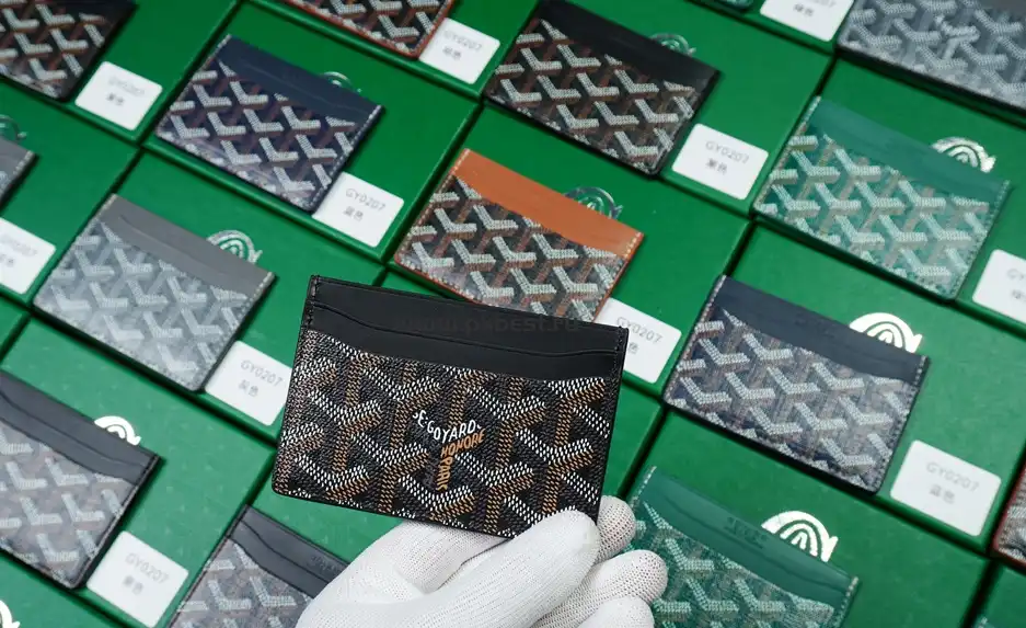 GOYARD  Card bag gift for Buy three pairs of shoes