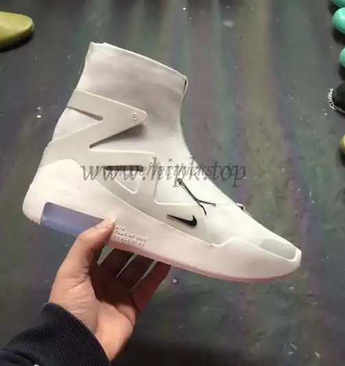 EXCLUSIVE RETAIL PK GOD NIKE AIR FEAR OF GOD 1 LIGHT BLACK BLACK AAR4237-001READY TO SHIP