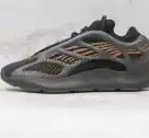 PK GOD YEEZY 700 “Utility Black”FV 5304 RETAIL MATERIALS READY TO SHIP