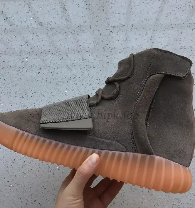 PK God Yeezy 750 Triple Black real suede and shape (real quality)