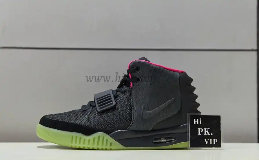 God Air Yeezy 2 Solar RedReal materials Limited pairs