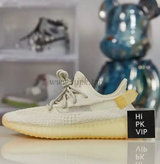 PK GOD YEEZY 350 V2 Cream White WITH REAL PREMEKNIT FROM HUAYIYI WHICH OFFER PRIMEKNIT TO ADIDAS DIRECTLY