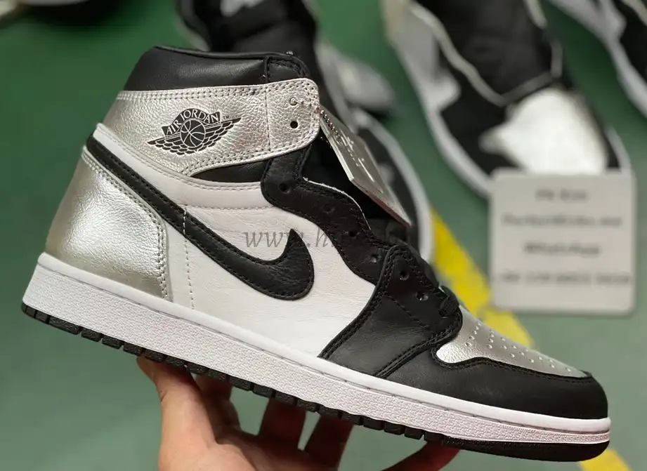 Pk god air Jordan 1 OG retro silver toe retail materials ready on March 10th