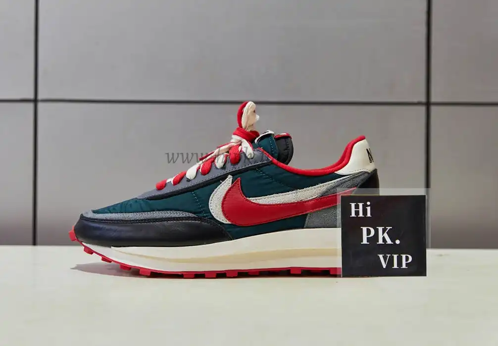 PK GOD NIKE LD WAFFLESACAI UNDERCOVER MIDNIGHT SPRUCE UNIVERSITY RED RETAIL MATEARIALS READY TO SHIP