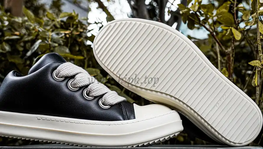 PK GOD Rick Owens Jumbo Lace Padded Sneaks Low Black Milk RETAIL MATERIALS READY TO SHIP