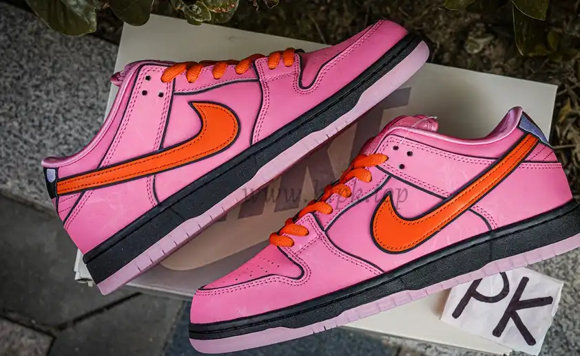 PK GOD The Powerpuff Girls x Nike Dunk SB Low Pink RETAIL MATERIALS READY TO SHIP