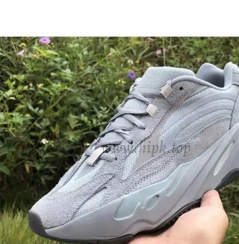 PK God YEEZY BOOST WAVE RUNNER 700 V2 STATIC FULL REFLECTIVE 3M Huayiyi retail version ready to ship