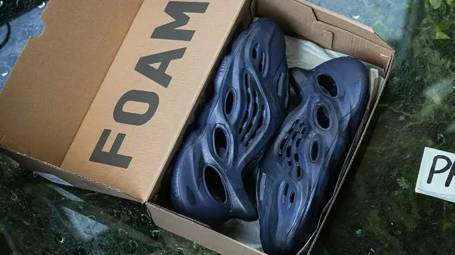 PK GOD adidas Yeezy Foam RNNR Mineral Blue RETAIL MATERIALS READY TO SHIP