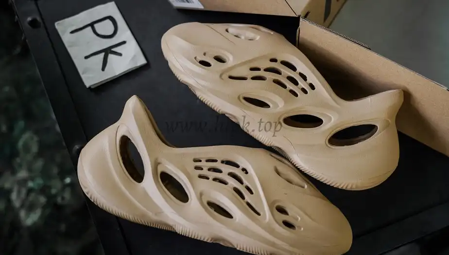 PK GOD adidas Yeezy Foam RNNR Ochre RETAIL MATERIALS READY TO SHIP