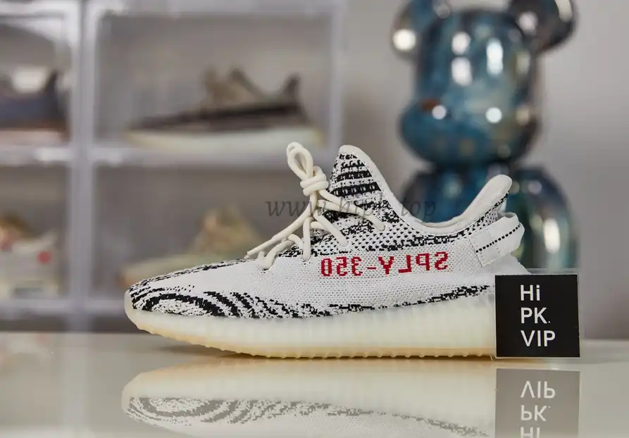 PK God Yeezy 350 V2 Zebra with real premeknit from Huayiyi which offer primeknit to Adidas directly