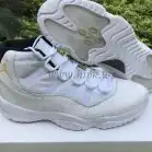 Authentic Air Jordan 11 Low“Frost White”