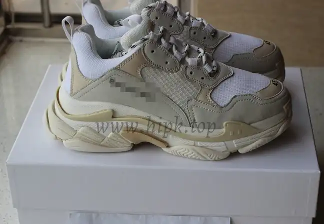 God Paris Triple S Trainer All white ready