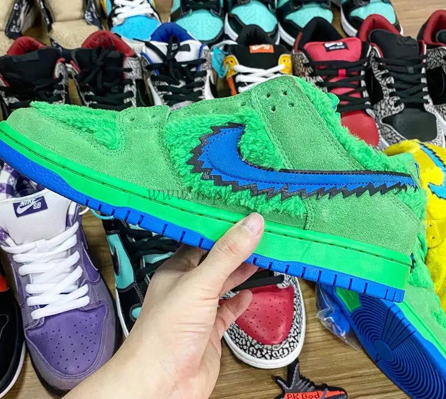 PKGOD exclusive Grateful Dead X SB dunk low pro Green bear ready to ship