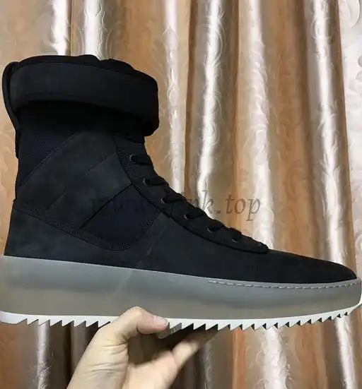 EXCLUSIVE RETAIL PK GOD NIKE AIR FEAR OF GOD 1 LIGHT BLACK BLACK AAR4237-001READY TO SHIP