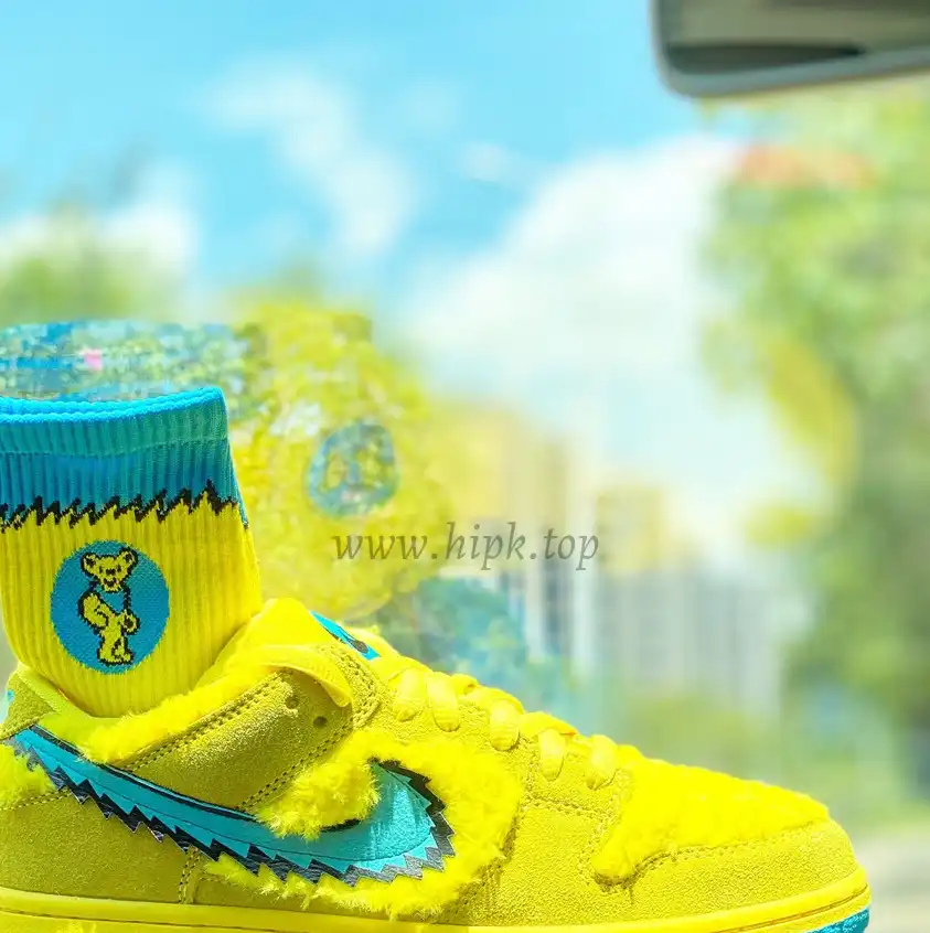 PKGOD exclusive Grateful Dead X SB dunk low pro Opti Yellow ready to ship