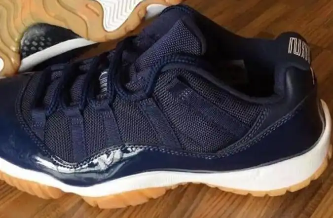 Authentic Air Jordan 11 Low Navy Gum