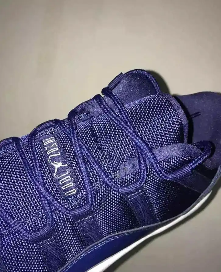 Authentic Air Jordan 11 Low Navy Gum