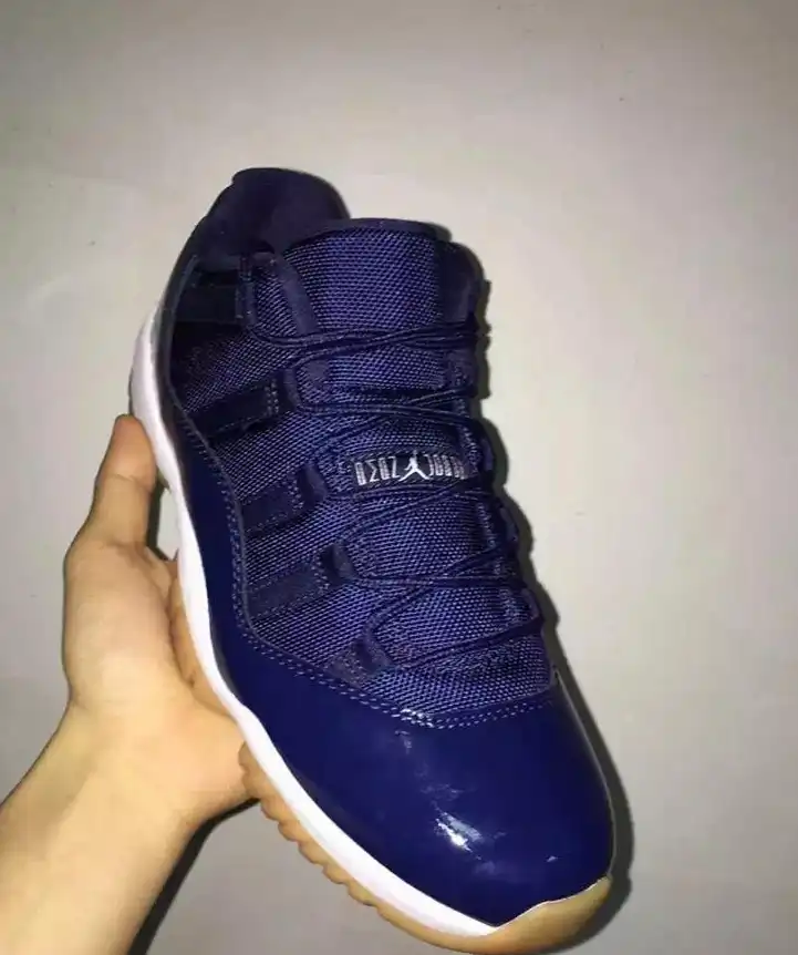 Authentic Air Jordan 11 Low Navy Gum