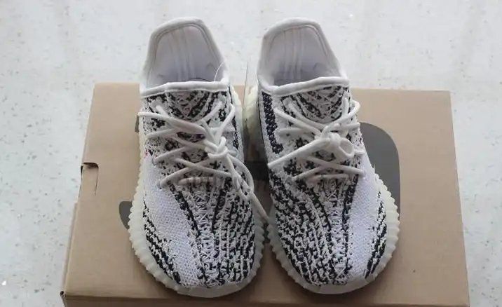 ADIDAS YEEZY BOOST 350 V2 INFANT Zebra