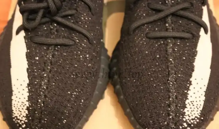 PK GOD YEEZY 350 V2 Oreo WITH REAL PREMEKNIT FROM HUAYIYI WHICH OFFER PRIMEKNIT TO ADIDAS DIRECTLY