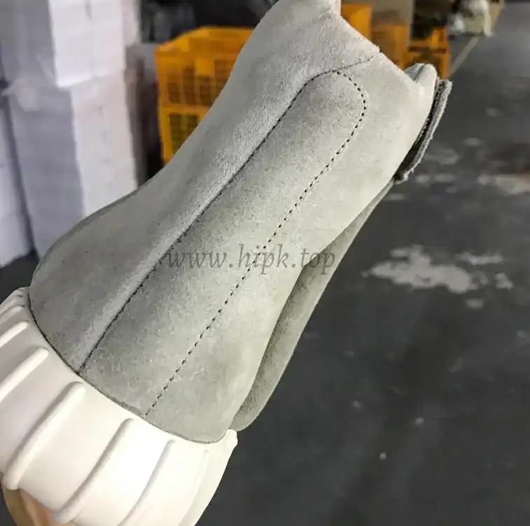 PK God Yeezy 750 OG Grey real suede and shape (real quality)