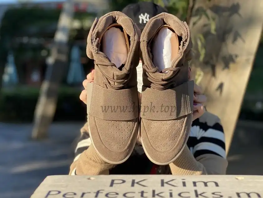 PK God Yeezy 750 Chocolate Brown real suede and shape (real quality)