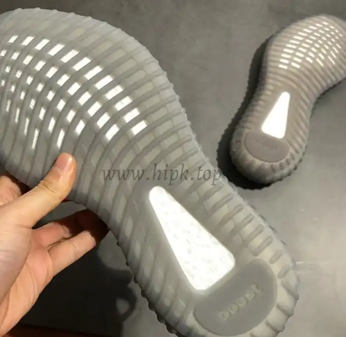 PK God Yeezy 350 V2 DGH Solid Grey WITH REAL PREMEKNIT FROM HUAYIYI WHICH OFFER PRIMEKNIT TO ADIDAS DIRECTLY