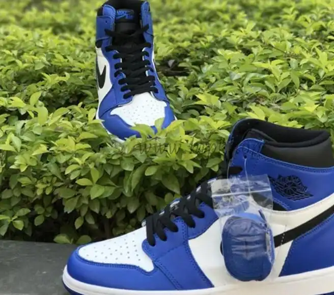 Nike Pairs Air Jordan 1 OG High “Game Royal”