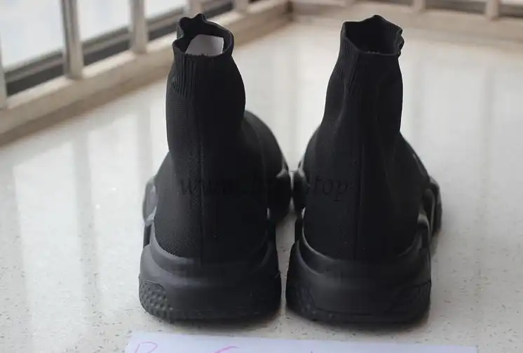 GOD VERSION PARIS SPEED TRAINER Triple black with original materials