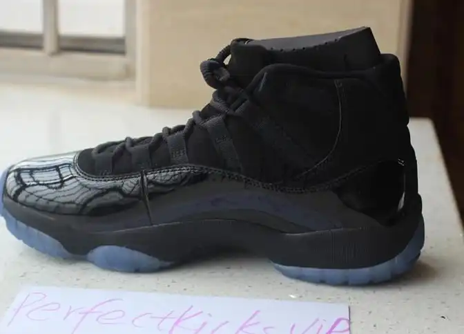 Nike Pairs Air Jordan 11 “Prom Night”