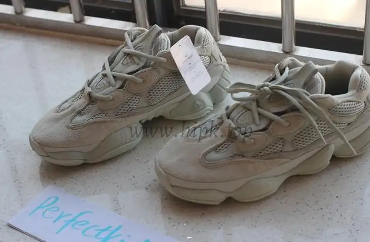 God Yeezy 500 Salt EE7287 retail sample version ready