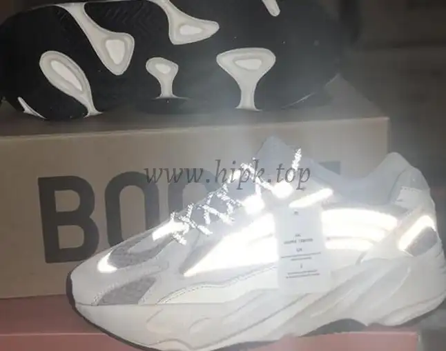 PK God YEEZY BOOST WAVE RUNNER 700 V2 STATIC FULL REFLECTIVE 3M Huayiyi retail version ready to ship