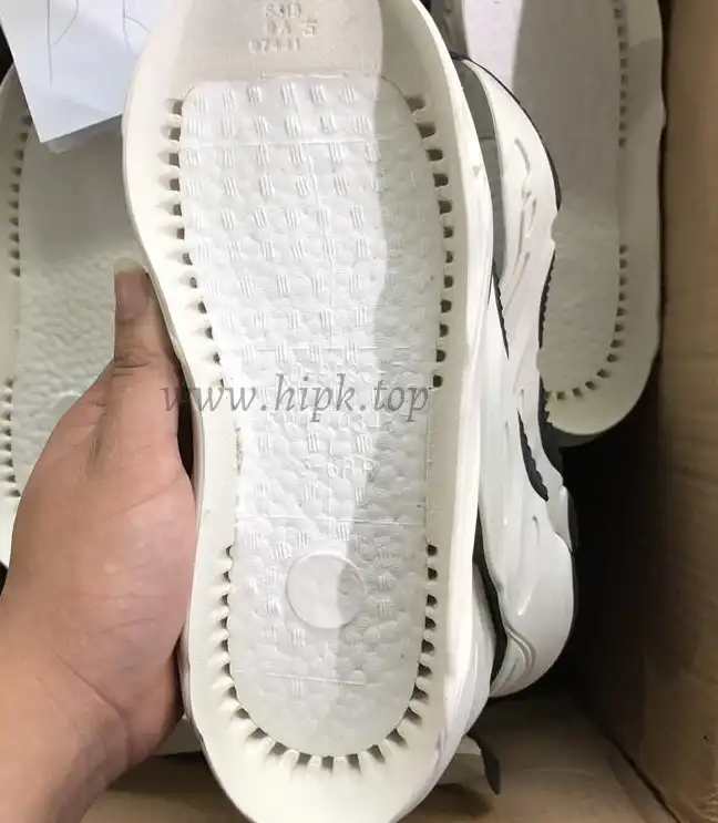 PK God YEEZY BOOST WAVE RUNNER 700 V2 STATIC FULL REFLECTIVE 3M Huayiyi retail version ready to ship