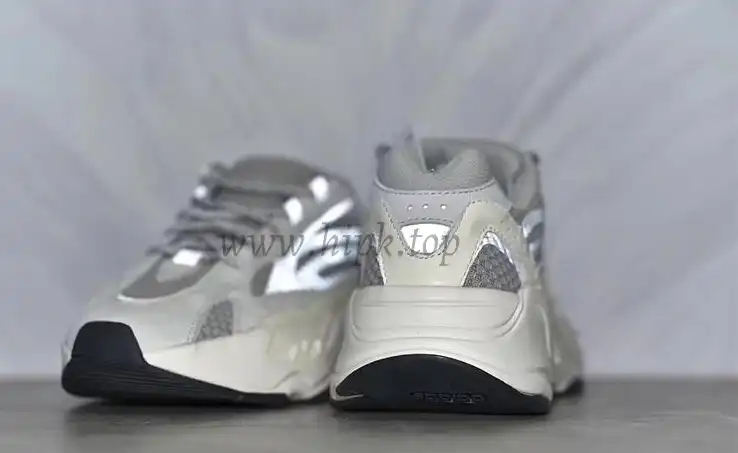 PK God YEEZY BOOST WAVE RUNNER 700 V2 STATIC FULL REFLECTIVE 3M Huayiyi retail version ready to ship