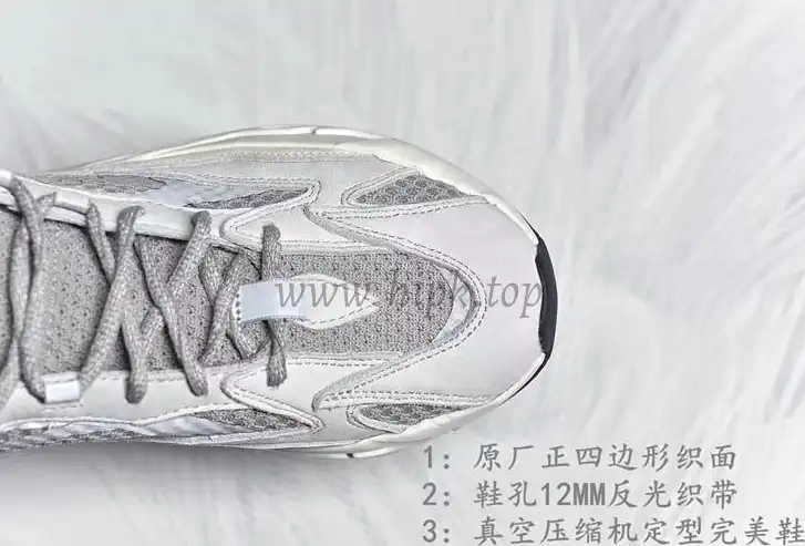 PK God YEEZY BOOST WAVE RUNNER 700 V2 STATIC FULL REFLECTIVE 3M Huayiyi retail version ready to ship