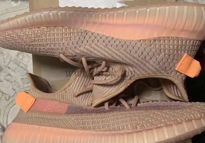 Exclusive GOD YEEZY 350 V2 CLAY WITH REAL PREMEKNIT FROM HUAYIYI WHICH OFFER PRIMEKNIT TO ADIDAS DIRECTLY READY TO SHIP