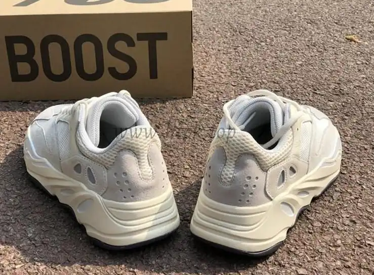 PK GOD Yeezy 700 Boost “ANALOG”retail materials ready to ship