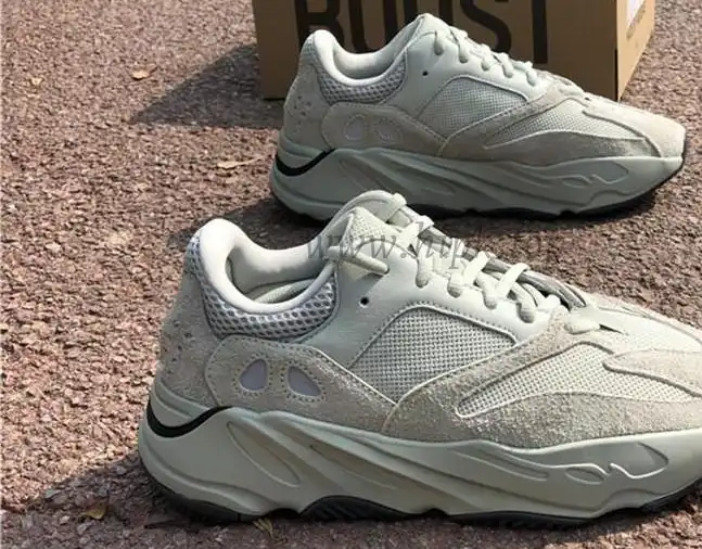 PK GOD Yeezy 700 Boost “SALT”retail materials ready to ship