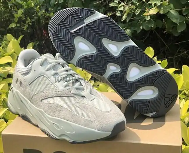 PK GOD Yeezy 700 Boost “SALT”retail materials ready to ship