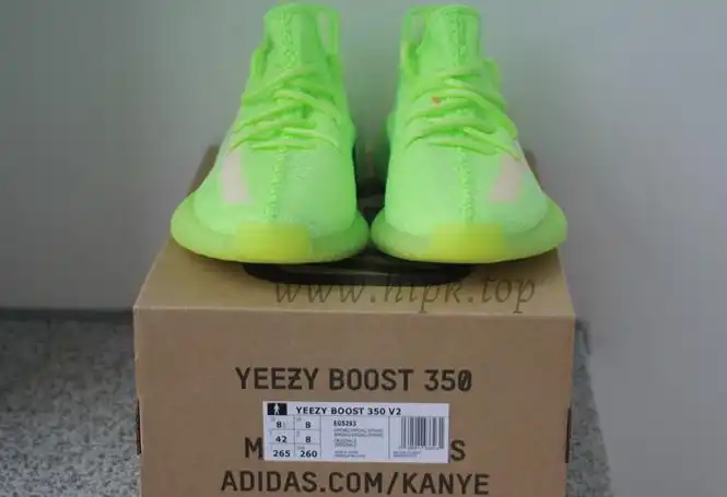 EXCLUSIVE GOD YEEZY 350 V2 GID GLOW WITH REAL PREMEKNIT FROM HUAYIYI WHICH OFFER PRIMEKNIT TO ADIDAS DIRECTLY READY TO SHIP