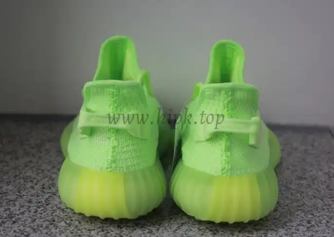 EXCLUSIVE GOD YEEZY 350 V2 GID GLOW WITH REAL PREMEKNIT FROM HUAYIYI WHICH OFFER PRIMEKNIT TO ADIDAS DIRECTLY READY TO SHIP