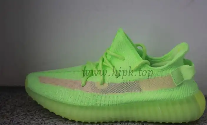 EXCLUSIVE GOD YEEZY 350 V2 GID GLOW WITH REAL PREMEKNIT FROM HUAYIYI WHICH OFFER PRIMEKNIT TO ADIDAS DIRECTLY READY TO SHIP