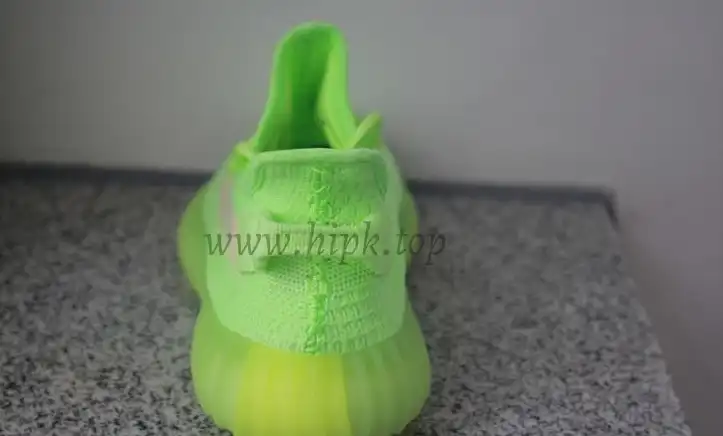 EXCLUSIVE GOD YEEZY 350 V2 GID GLOW WITH REAL PREMEKNIT FROM HUAYIYI WHICH OFFER PRIMEKNIT TO ADIDAS DIRECTLY READY TO SHIP