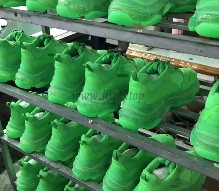 PK GOD PARIS TRIPLE S TRAINER All Green ready to ship