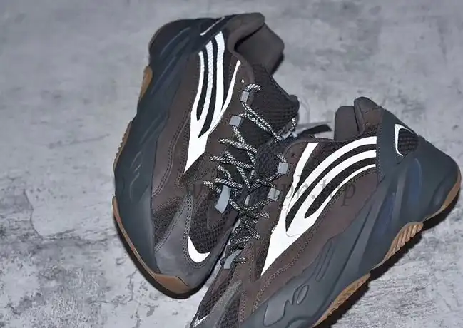 PK GOD Yeezy 700 Boost “Geode ”retail materials ready to ship