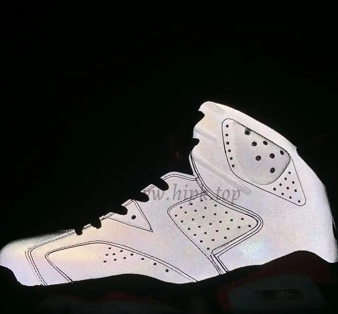 PK God Air Jordan 6 “Reflective Bugs Bunny” ready to ship